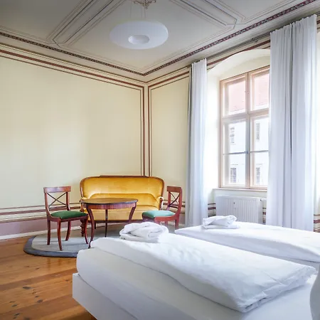 Cranach-herberge Centre Hotell 3*